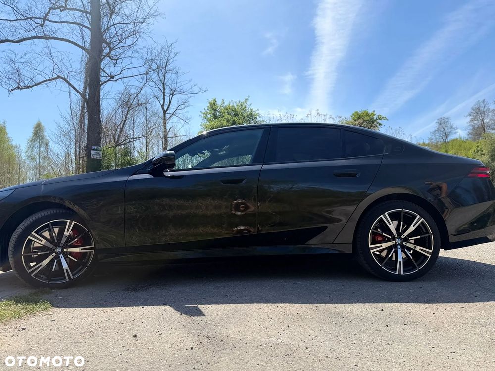 BMW Seria 5 540d xDrive mHEV M Sport - 4