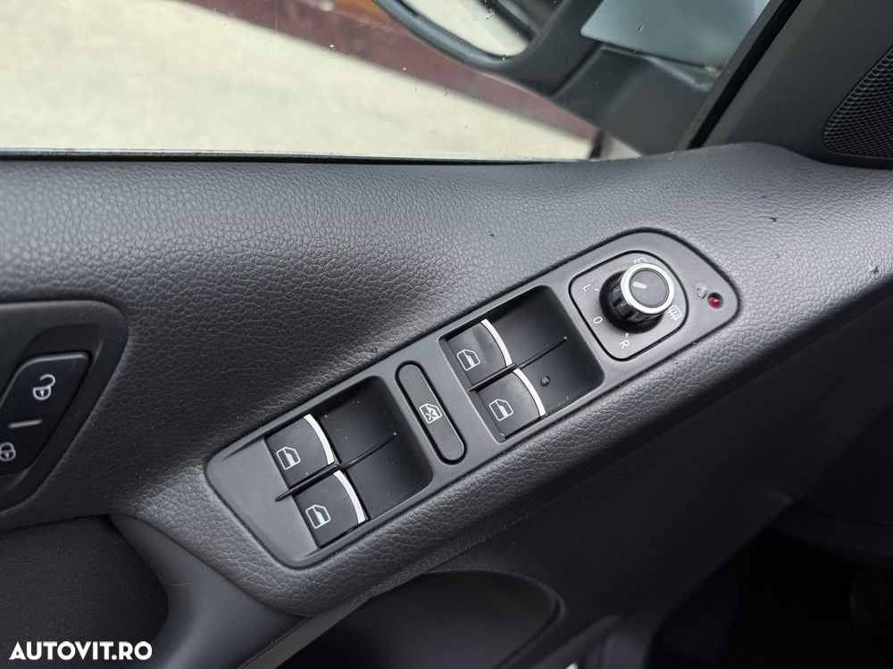 Volkswagen Tiguan - 26