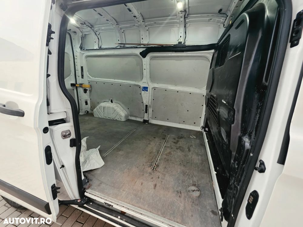 Ford Transit - 8