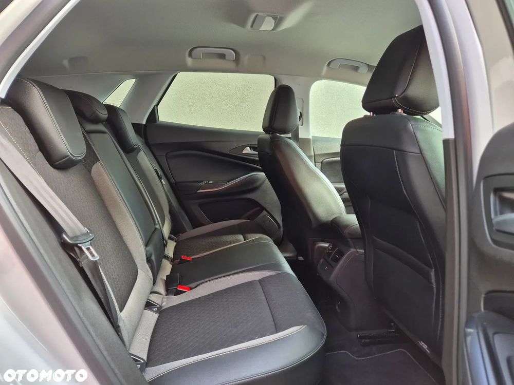 Opel Grandland X 1.5 CDTI Design Line S&S - 18