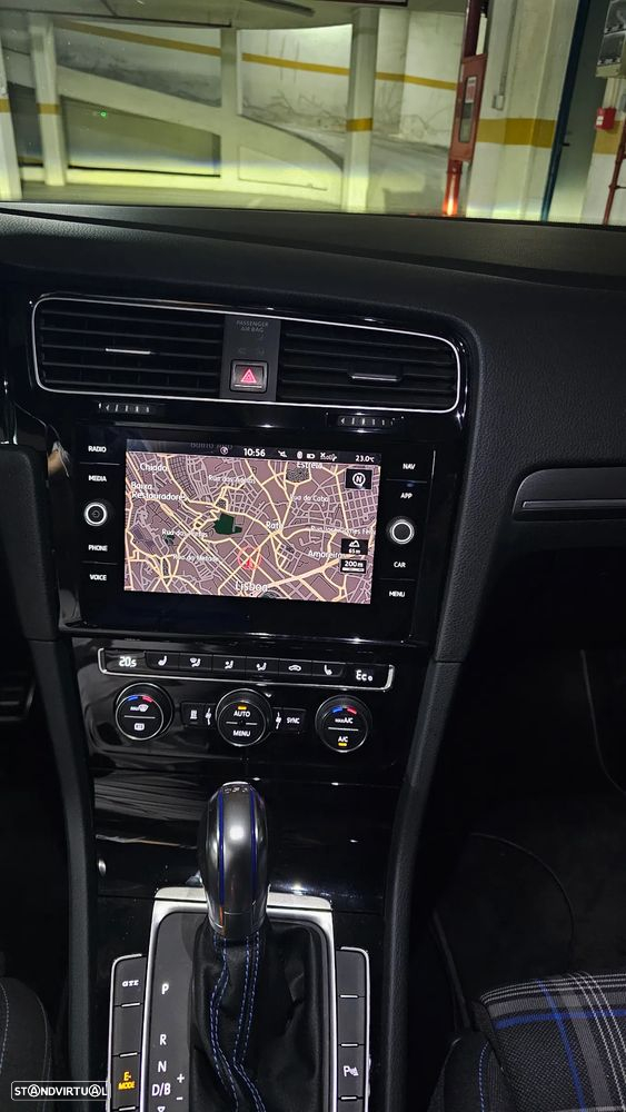 VW Golf 1.4 GTE Plug-In-Hybrid DSG - 4