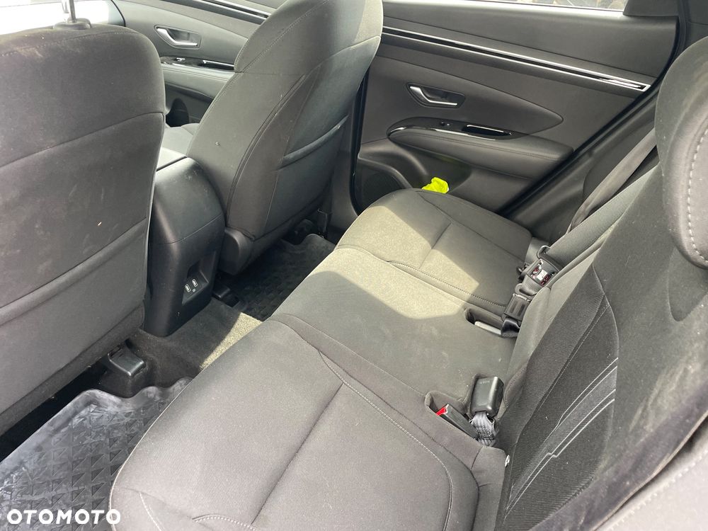 Hyundai Tucson 1.6 CRDi 48V-Hybrid 2WD DCT Prime - 11