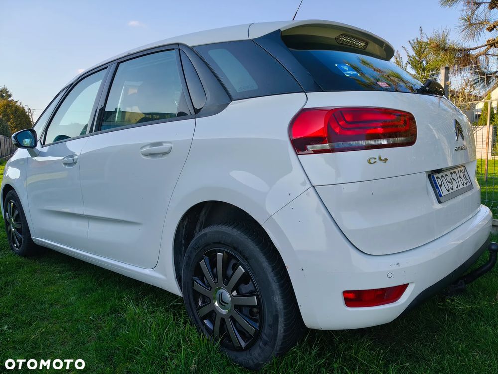 Citroën C4 Picasso - 11