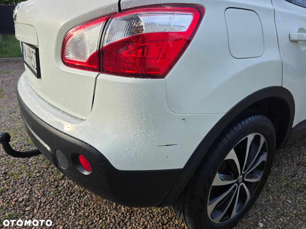 Nissan Qashqai 1.6 360 - 12