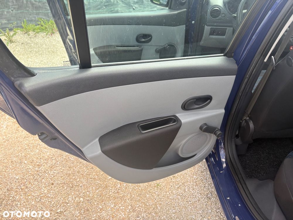 Renault Clio 1.2 16V Exception - 13
