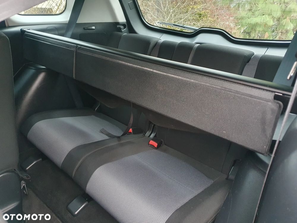 Mazda 5 2.0 Active - 11