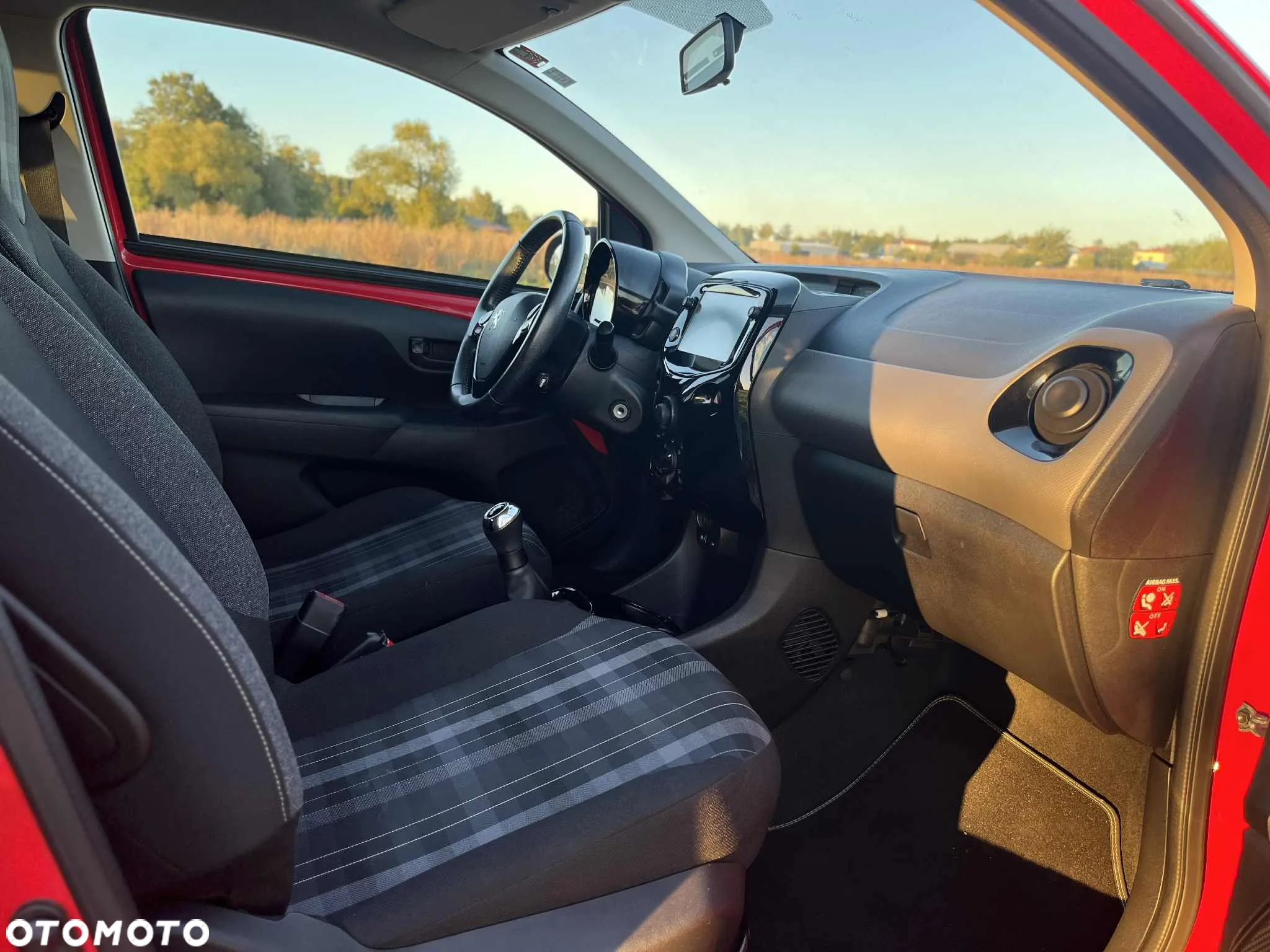 Peugeot 108 VTI 72 Style - 7