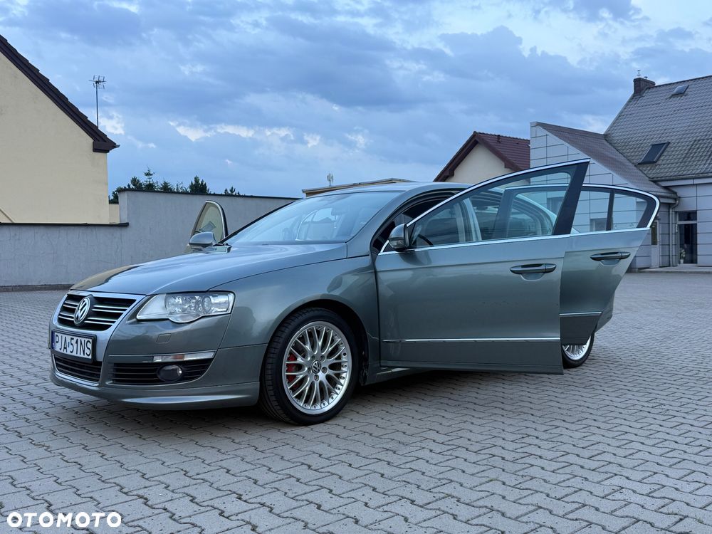 Volkswagen Passat 2.0 TDI Comfortline - 11