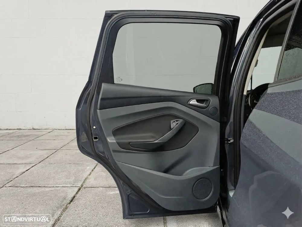 Ford C-Max 1.6 TDCi S&S Titanium - 31