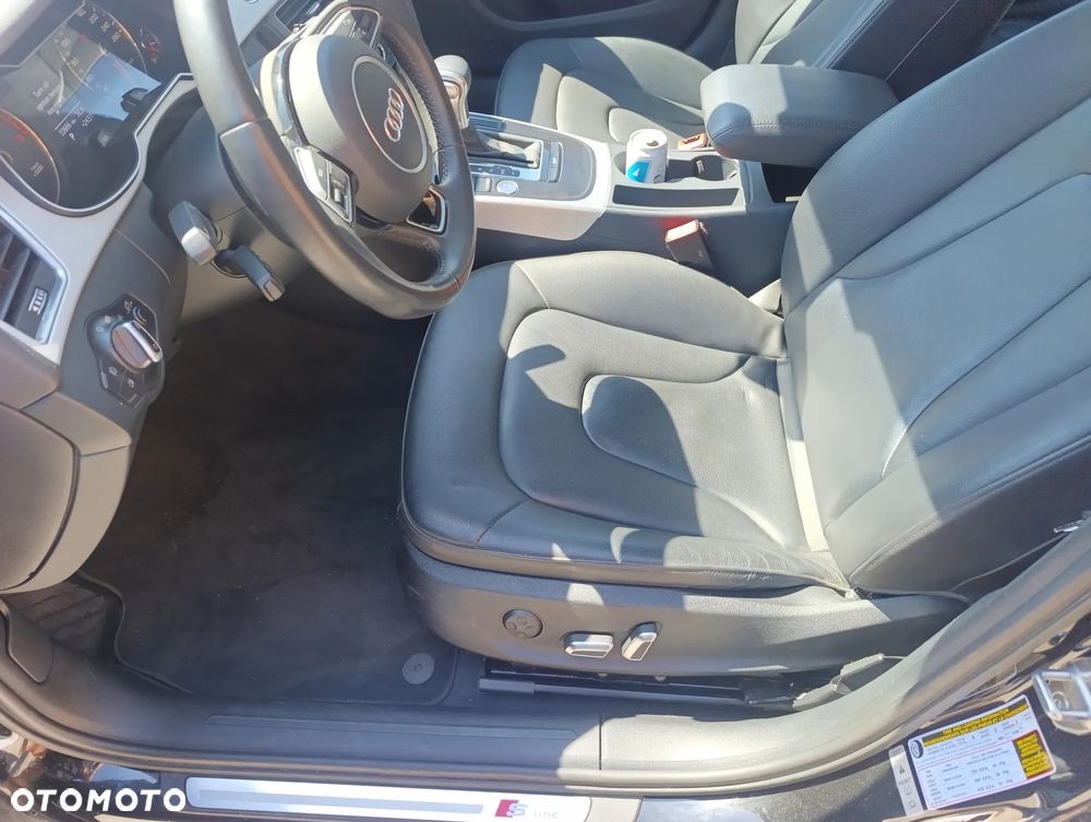 Audi A4 Limousine - 8