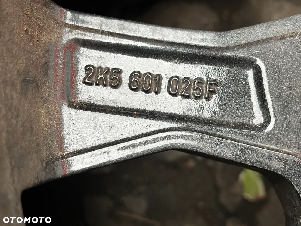 Felga VW Caddy 5x112 2K5601025F 6J 17 ET 50 - 3