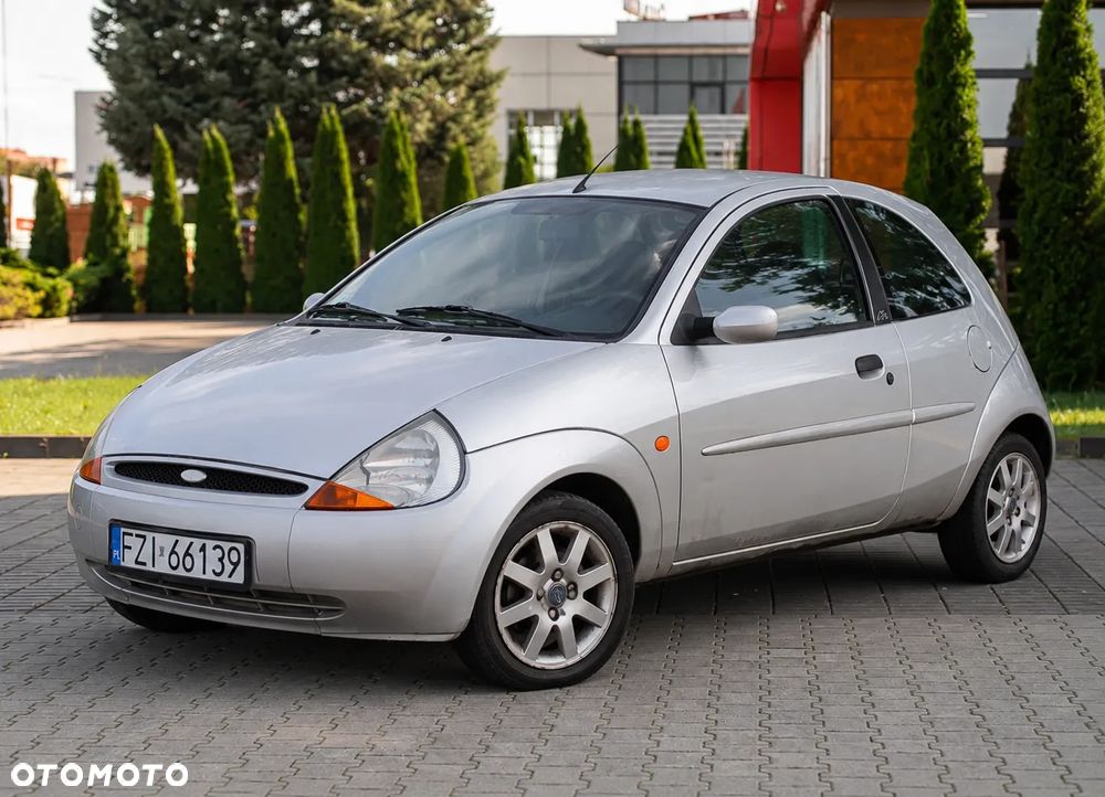 Ford KA 1.3 Milenium - 1