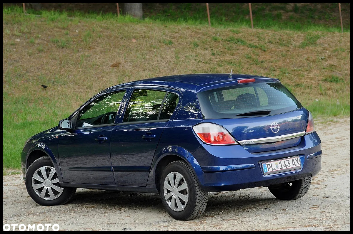 Opel Astra - 4