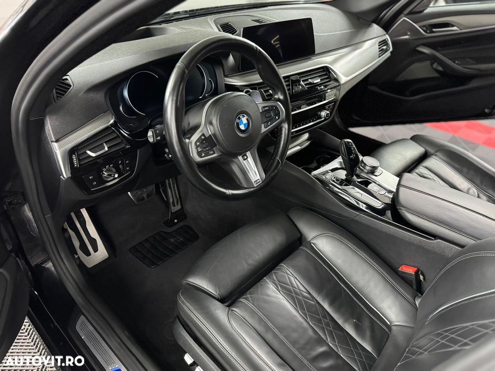 BMW Seria 5 530i AT - 7