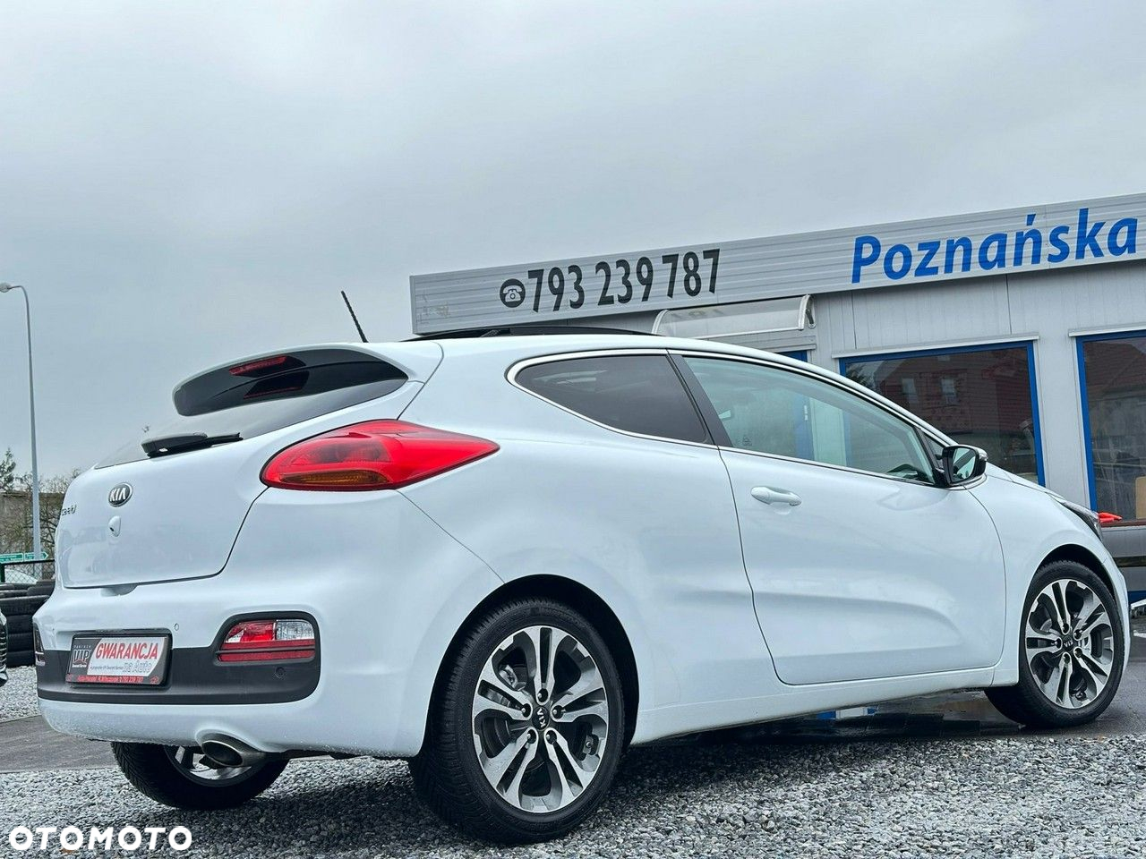 Kia ProCeed - 4