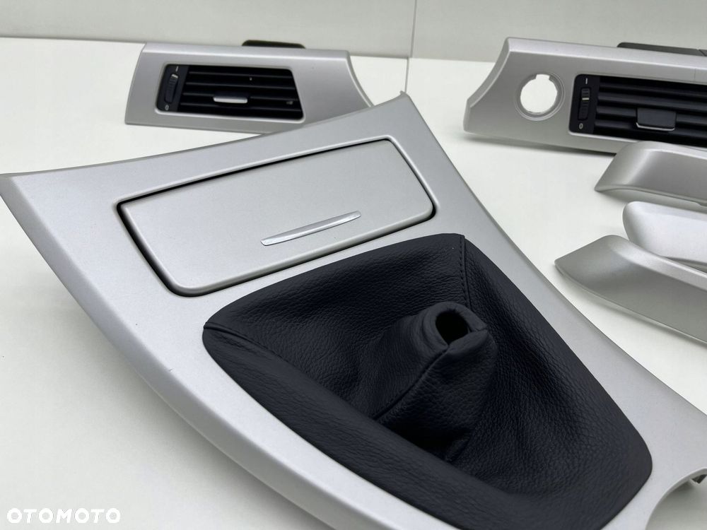 BMW 3 E90 E91 LIFT LISTWY OZDOBNE DEKORY EUROPA SATINSILBER KOMPLET 9201023 - 3