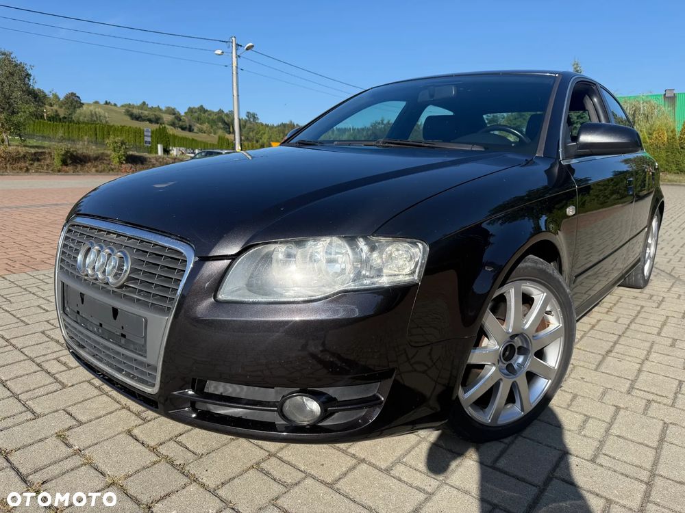 Audi A4 Limousine 2.0 TDI DPF Ambiente - 1