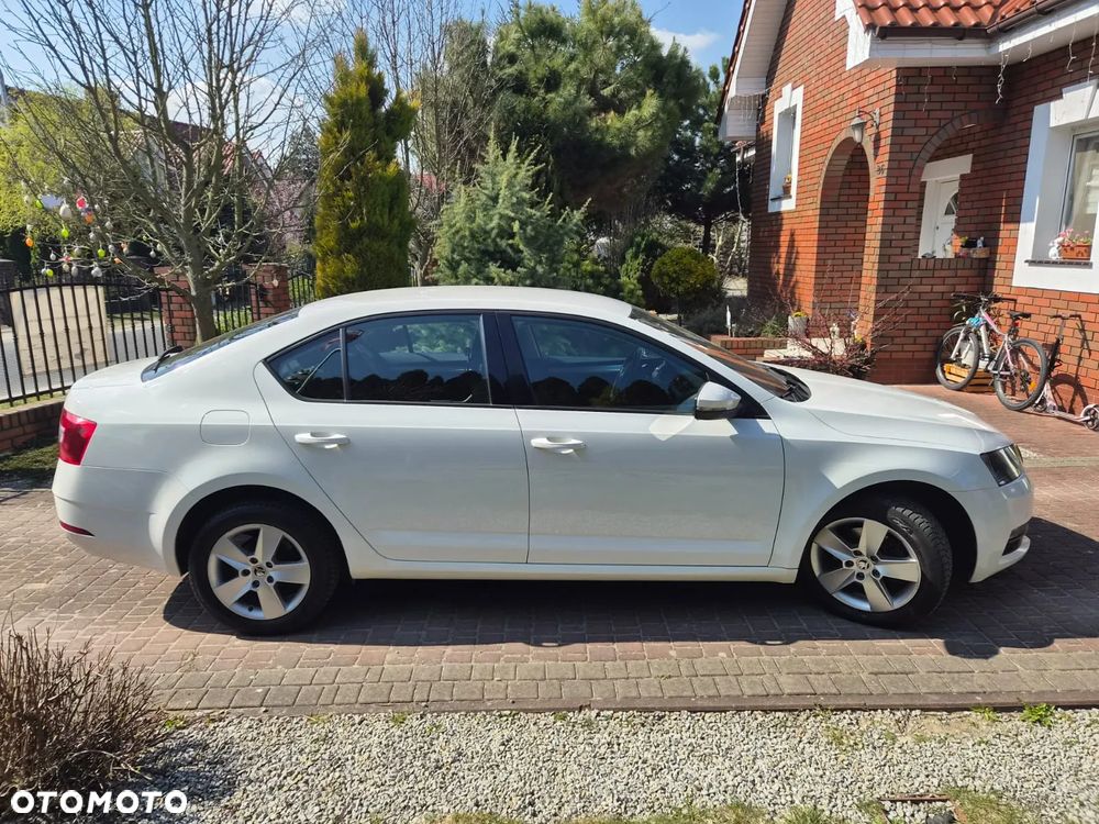 Skoda Octavia 2.0 TDI Ambition - 4