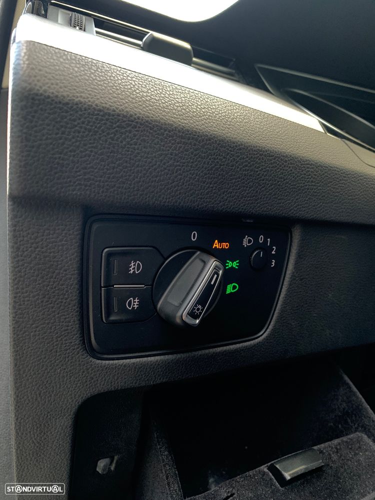 VW Passat Variant 2.0 TDi Business Package DSG - 16