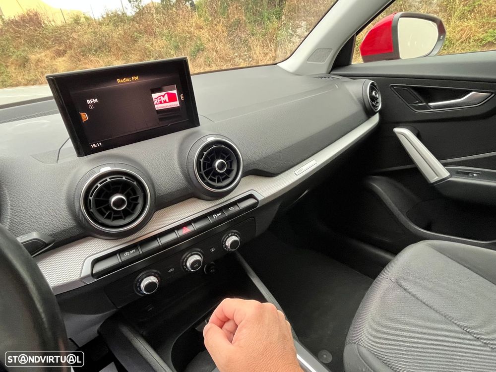 Audi Q2 30 TFSI Sport - 12