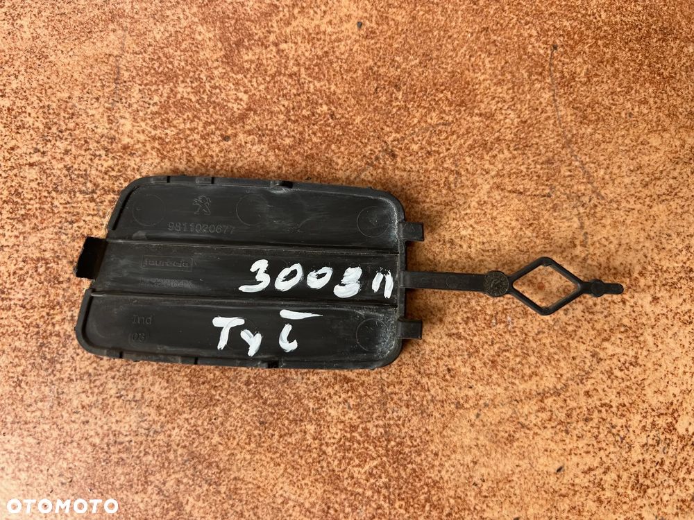 ZAŚLEPKA ZDERZAKA TYLNEGO PEUGEOT 3008 II LIFT 9811020677 - 2