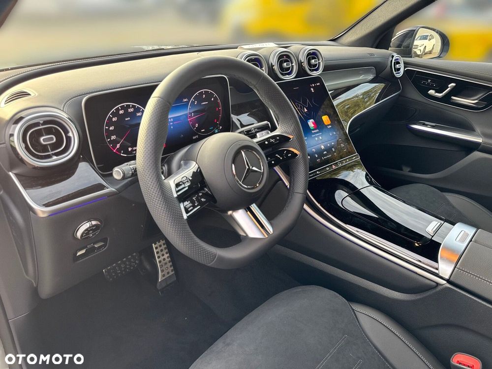 Mercedes-Benz GLC - 10
