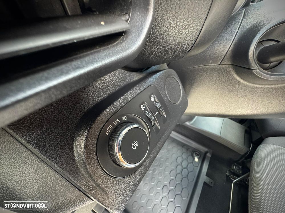 Opel COMBO L2H1 longa 3 LUGARES iva dedútivel - 24