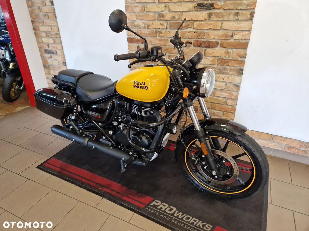 Royal Enfield Meteor - 2