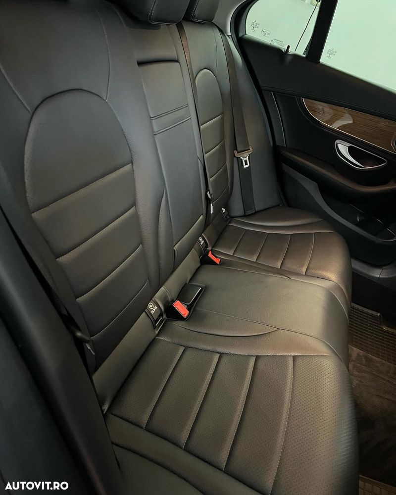 Mercedes-Benz C 220 (BlueTEC) d 7G-TRONIC AMG Line - 12