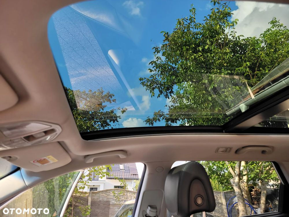 Hyundai Santa Fe Grand blue 2.2 CRDI 4WD Automatik Premium - 16