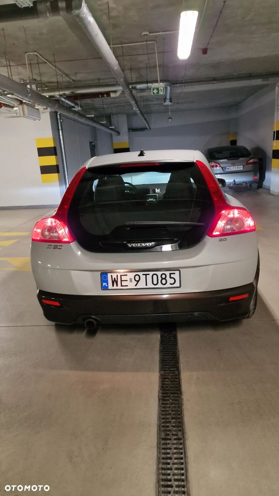 Volvo C30 2.0 Momentum Euro5 - 8