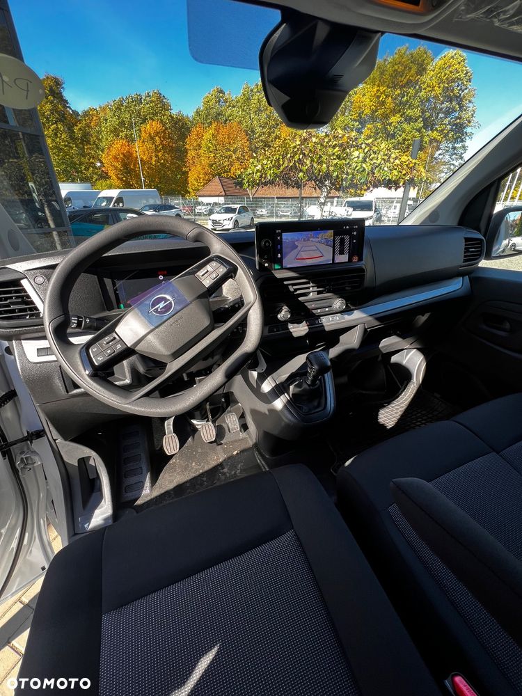 Opel Vivaro - 13