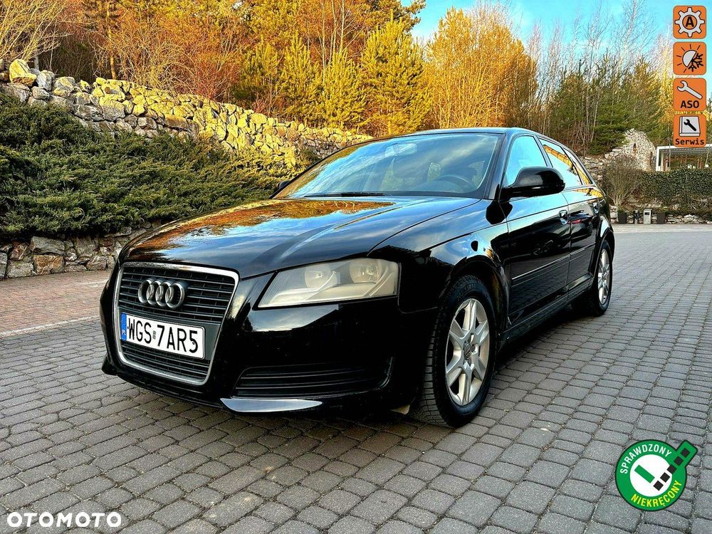 Audi A3 Sportback - 1