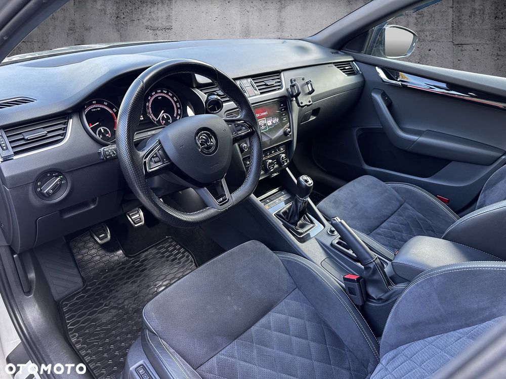 Skoda Octavia 2.0 TSI RS Challenge 245 - 13