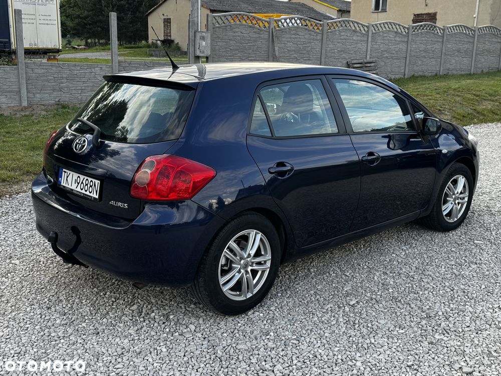 Toyota Auris 1.6 VVT-i Prestige Start - 4