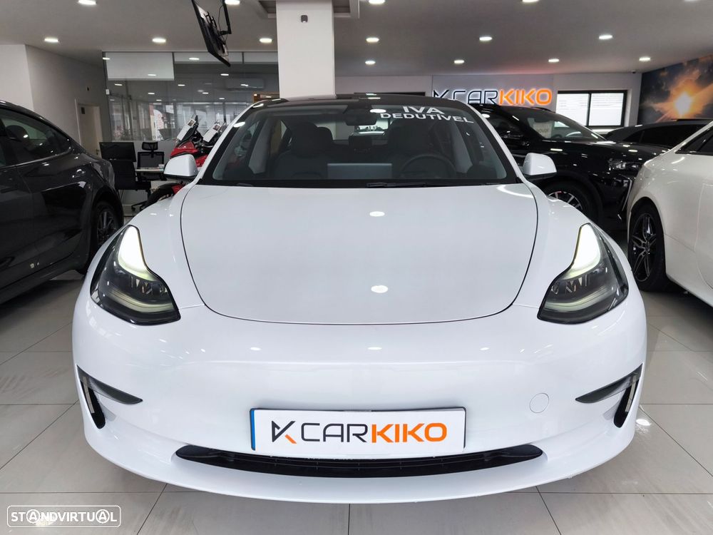 Tesla Model 3 Long Range Tração Traseira - 3