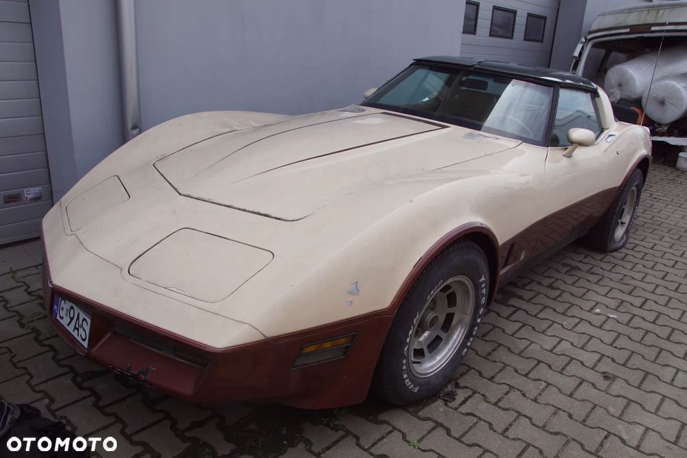 Auto na części 692106889 Chevrolet Corvette c3 1982 5.7 193 KM zderzak maska lampa szyba drzwi lusterko felgi skrzynia most fotele kolumna kierownicza rama - 2