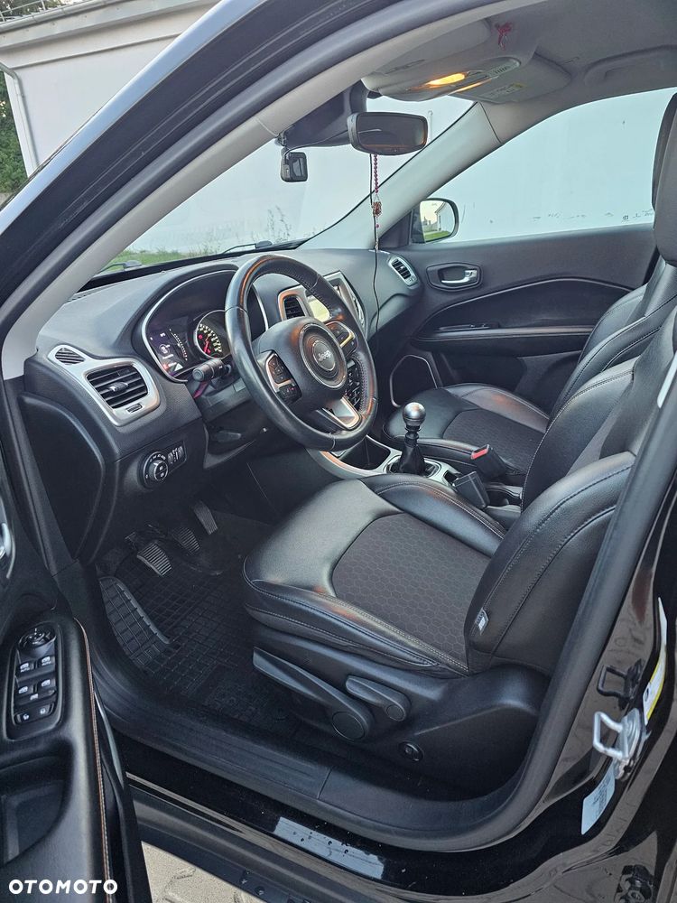 Jeep Compass 1.6 MultiJet Longitude - 8