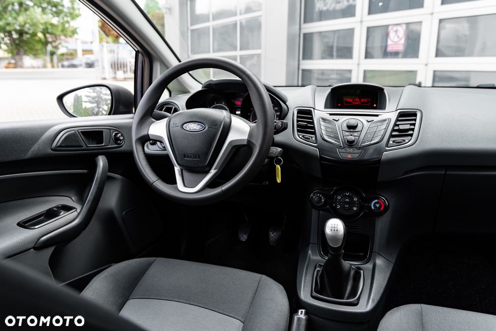 Ford Fiesta 1.25 Ambiente - 16