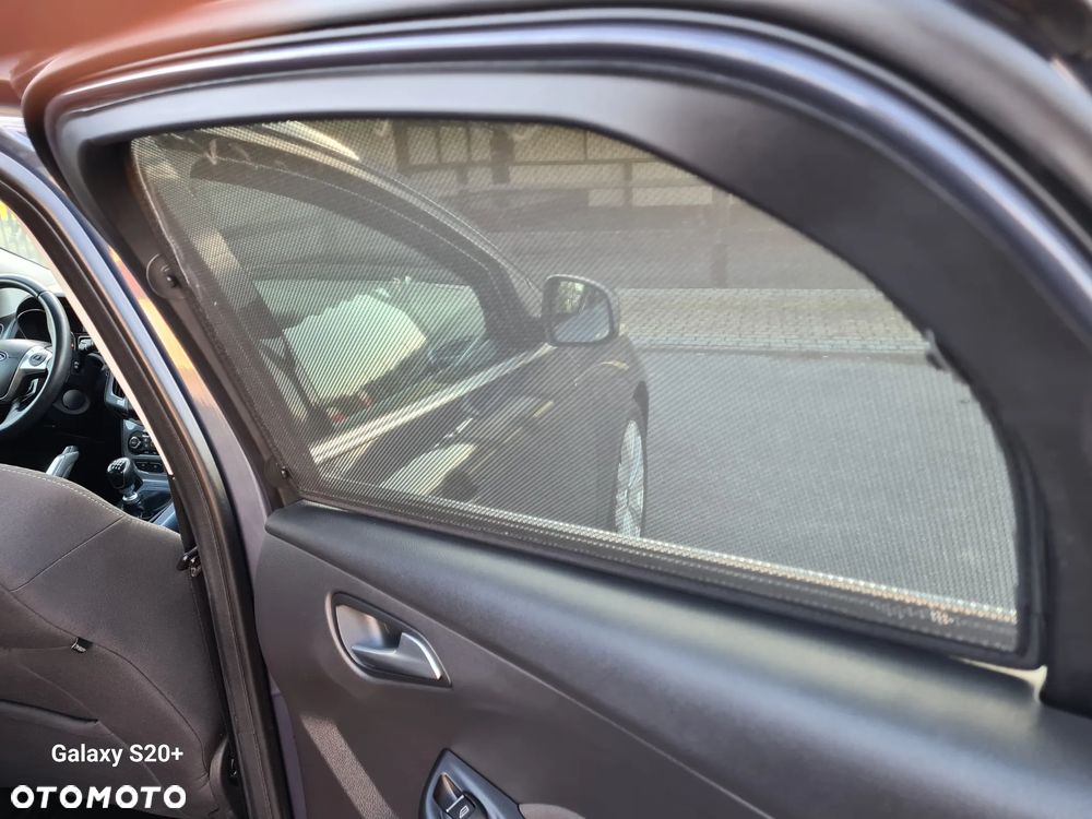 Ford Focus - 18