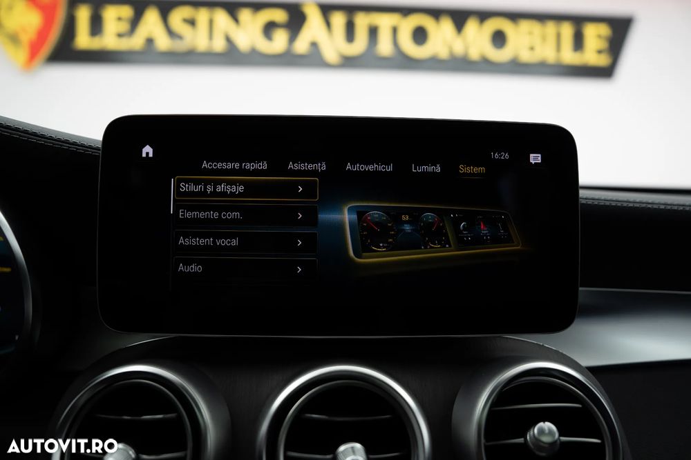 Mercedes-Benz GLC Coupe 300 de 4Matic 9G-TRONIC - 32