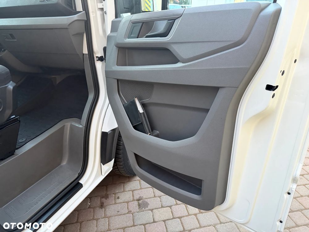 Volkswagen Crafter Doka Brygadówka - 22