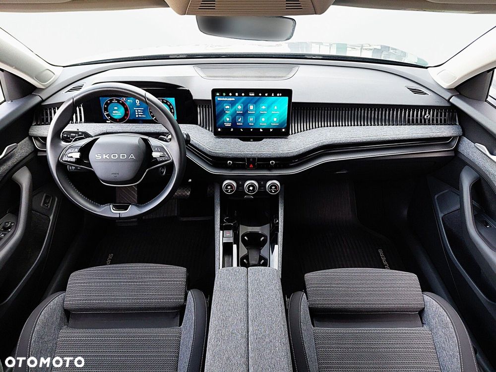 Skoda Superb 2025