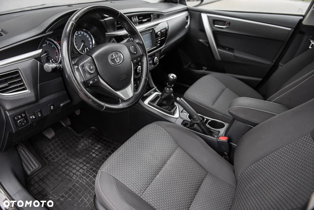 Toyota Corolla 1.6 Prestige EU6 - 6