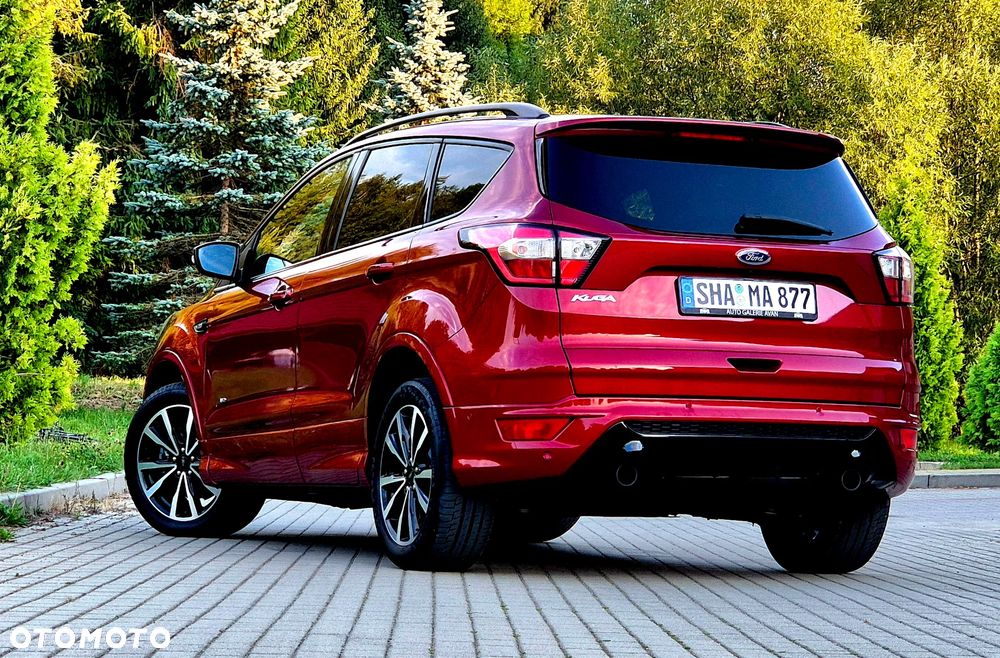 Ford Kuga 2.0 TDCi 4x4 ST-Line - 14