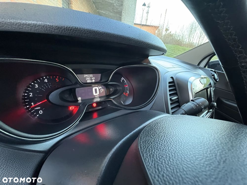 Renault Captur - 12