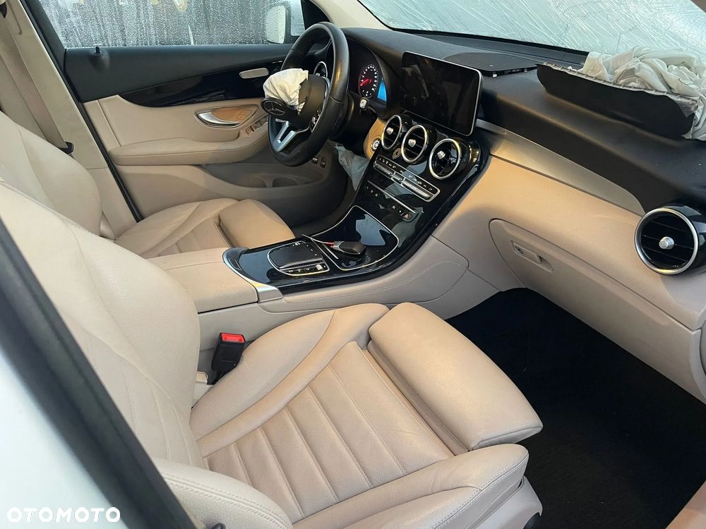 Mercedes-Benz GLC 220 d 4Matic 9G-TRONIC Exclusive - 10