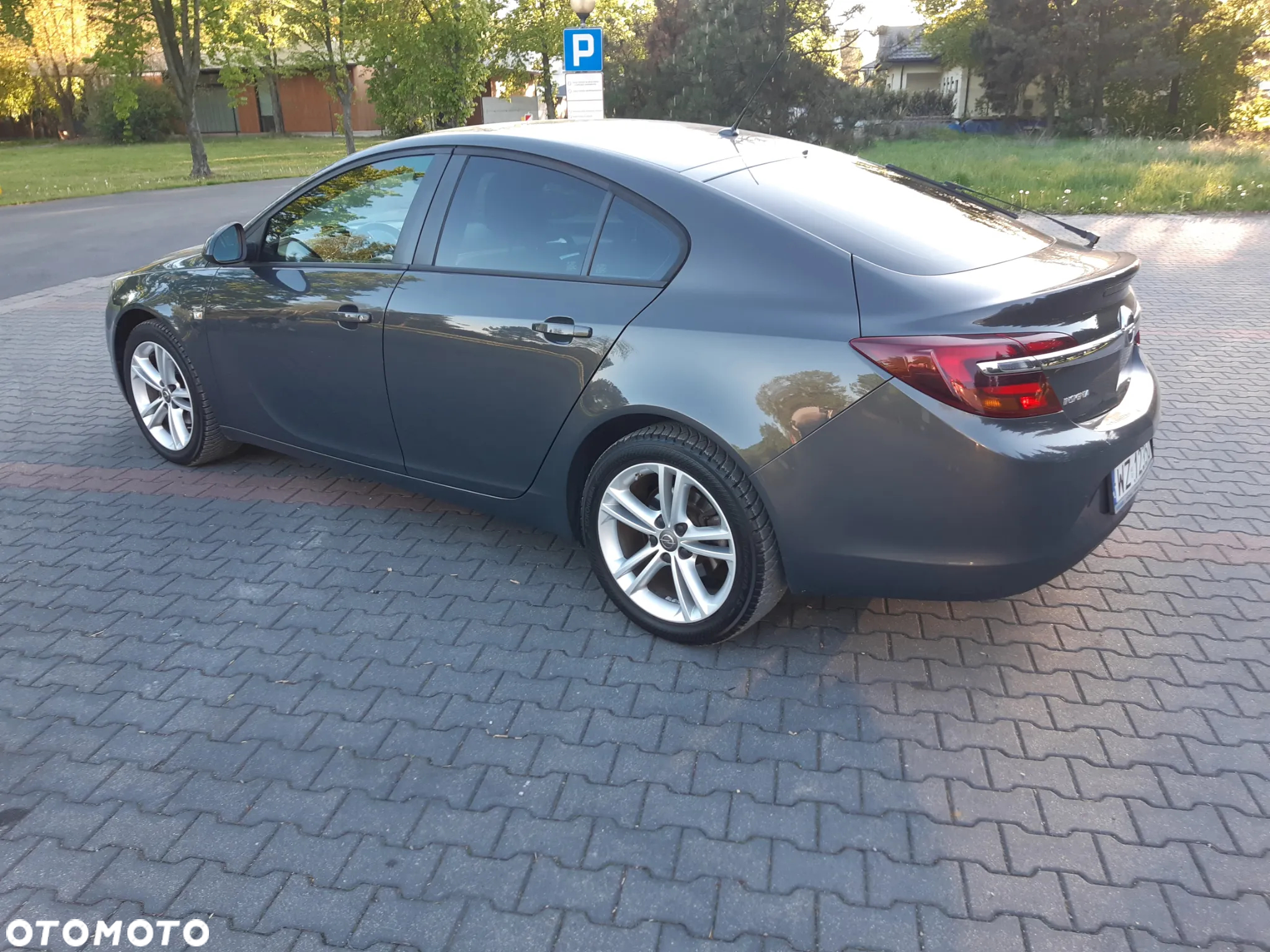 Opel Insignia 1.8 - 4
