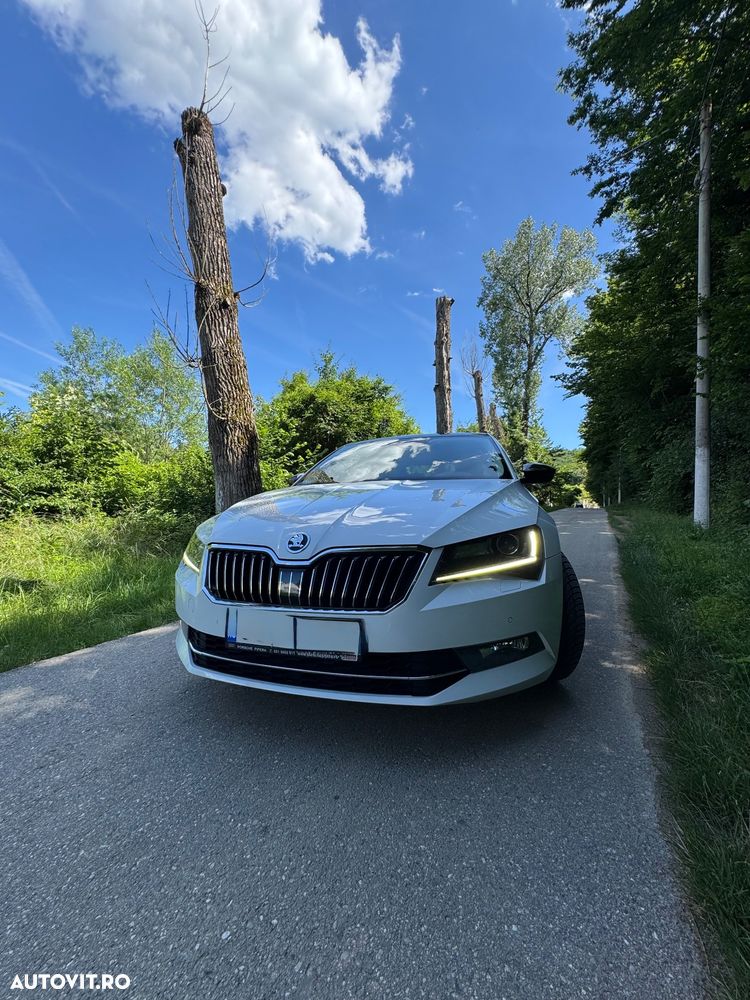 Skoda Superb 2.0 TDI DSG L&K - 1