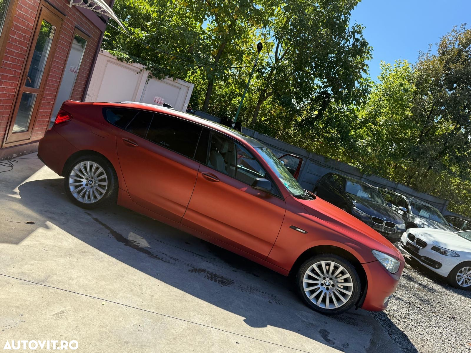 BMW Seria 5 530d xDrive Aut. GT - 33
